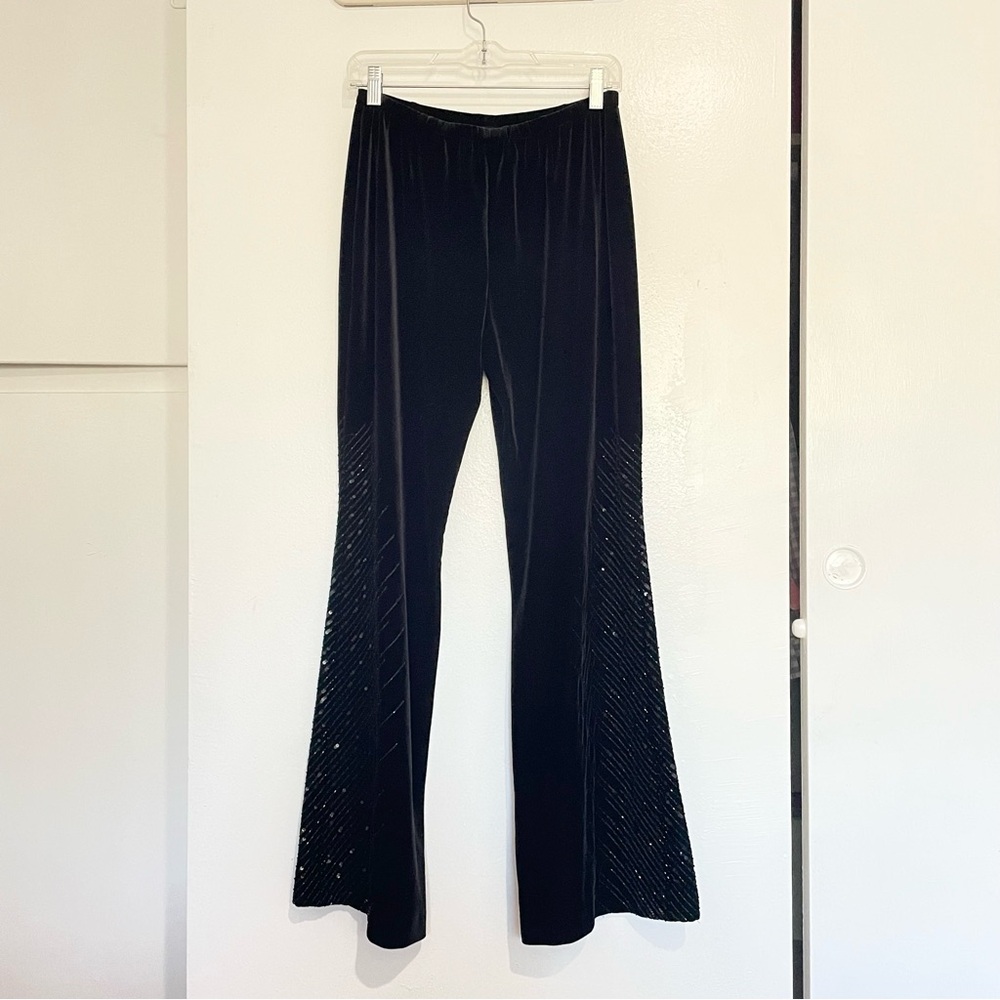 Nygard Elegant Black Flare Velvet Women's Pants with Rhinestone Detail Size:8